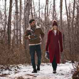 Christmas in Alaska [Lifetime]