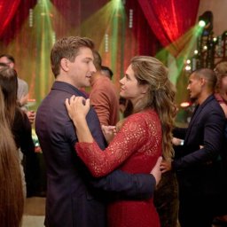 Single on the 25th [Hallmark]